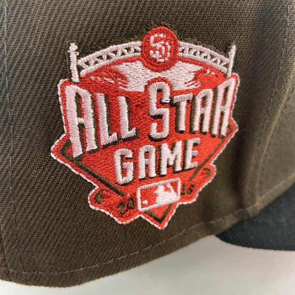 New Era San Diego Padress Stadium Peach Brim Fitted Hat Size 7 5/8 - Picture 2 of 8